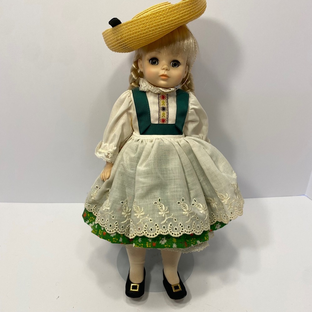 Madame Alexander Heidi Doll Vintage Storyland Sleepy Eyes 13Inch
